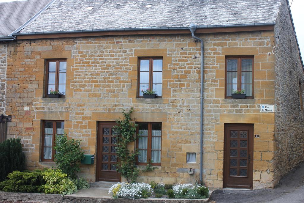 Gite De La Ruelle Des Messes L'Echelle Экстерьер фото